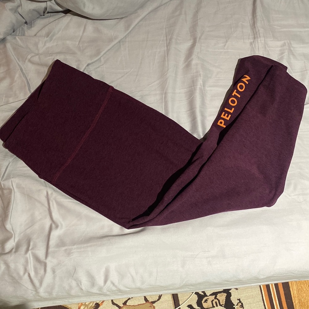 Beyond Yoga x Peloton Caught in the Midi Legging 2x